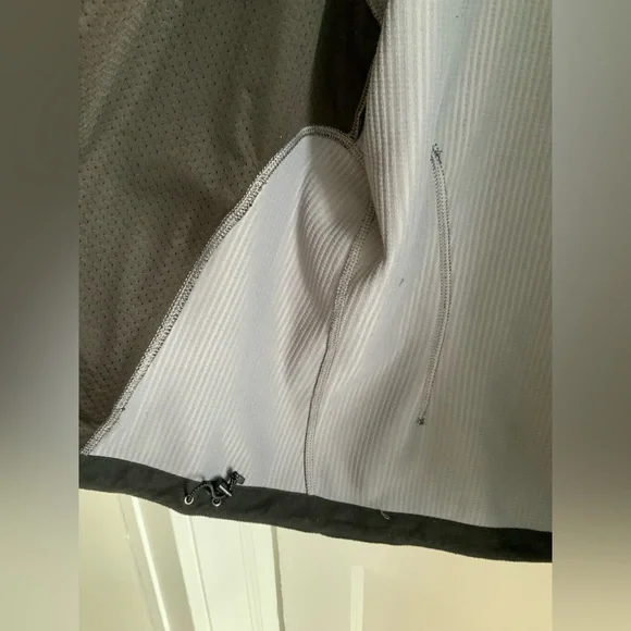 North Face Black Windwall Soft Jacket - Picture 7 of 12